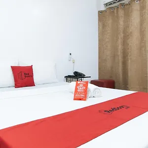 2* Hotel Reddoorz San Antonio Makati