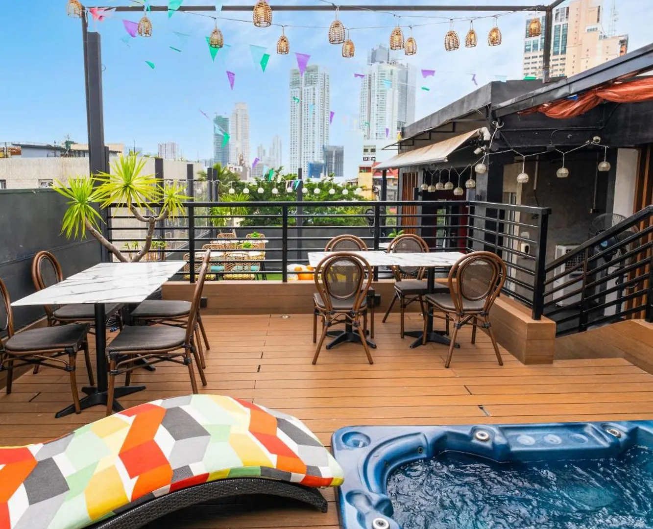 Hostel Unwnd Boutique Hotel Makati Makati City